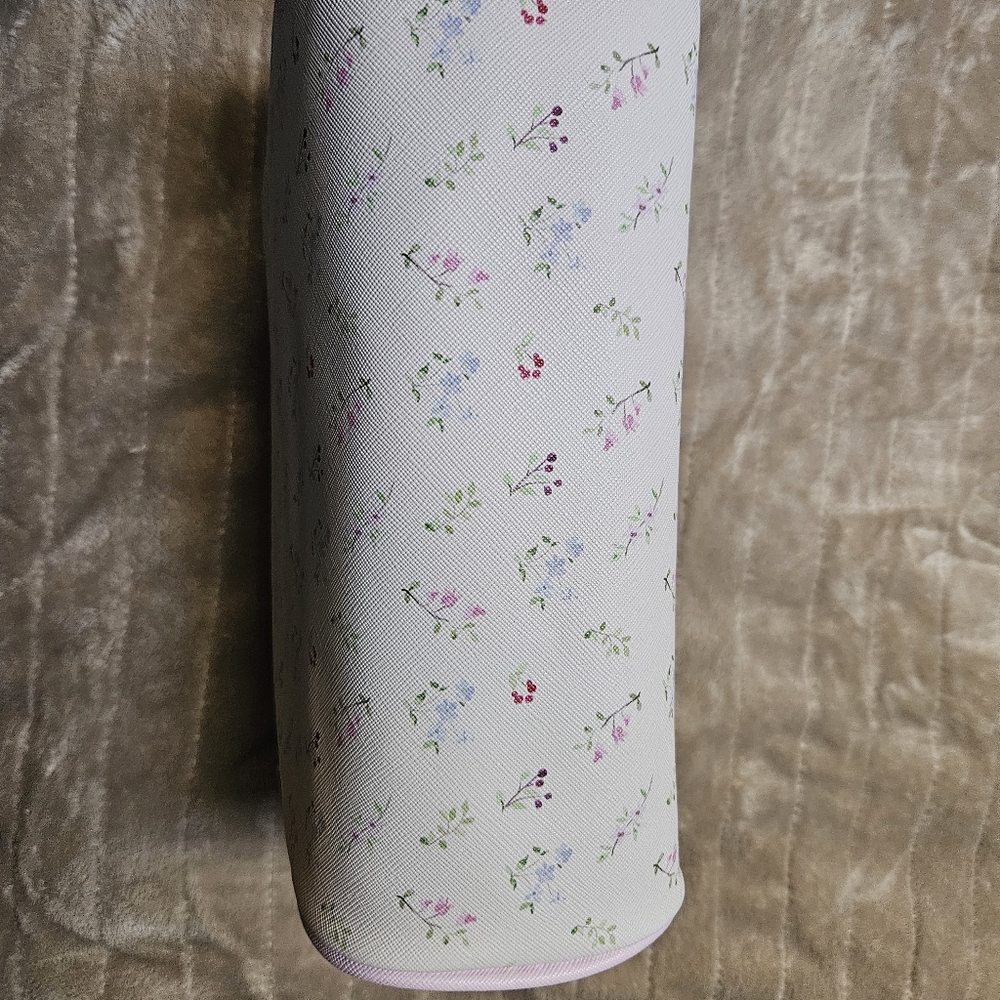 Floral Cosmetic Pouch with Pink Trim - Picture 4 of 4